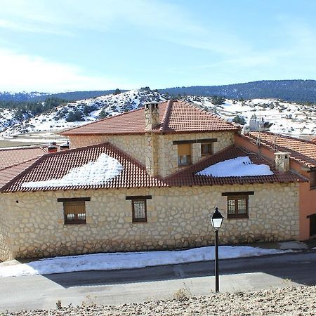 Casa Rural Lahuerta Apartamentos Guadalaviar Exterior foto