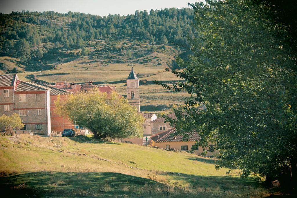 Casa Rural Lahuerta Apartamentos Guadalaviar Zimmer foto